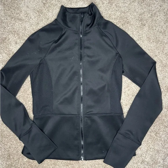 Apana Sweater - Picture 1 of 4